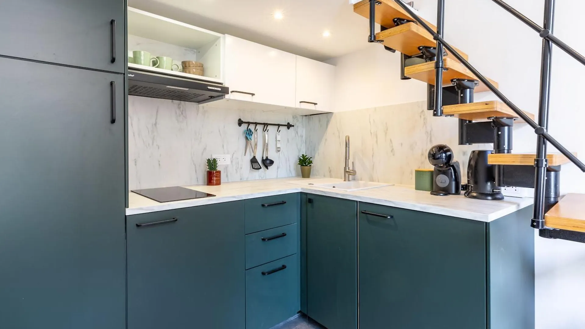Homelivia Av Jean Medecin Nice Apartment